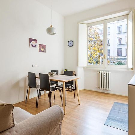 Spacious & Comfortable Apartment In Duomo By Easylife Milano Eksteriør billede