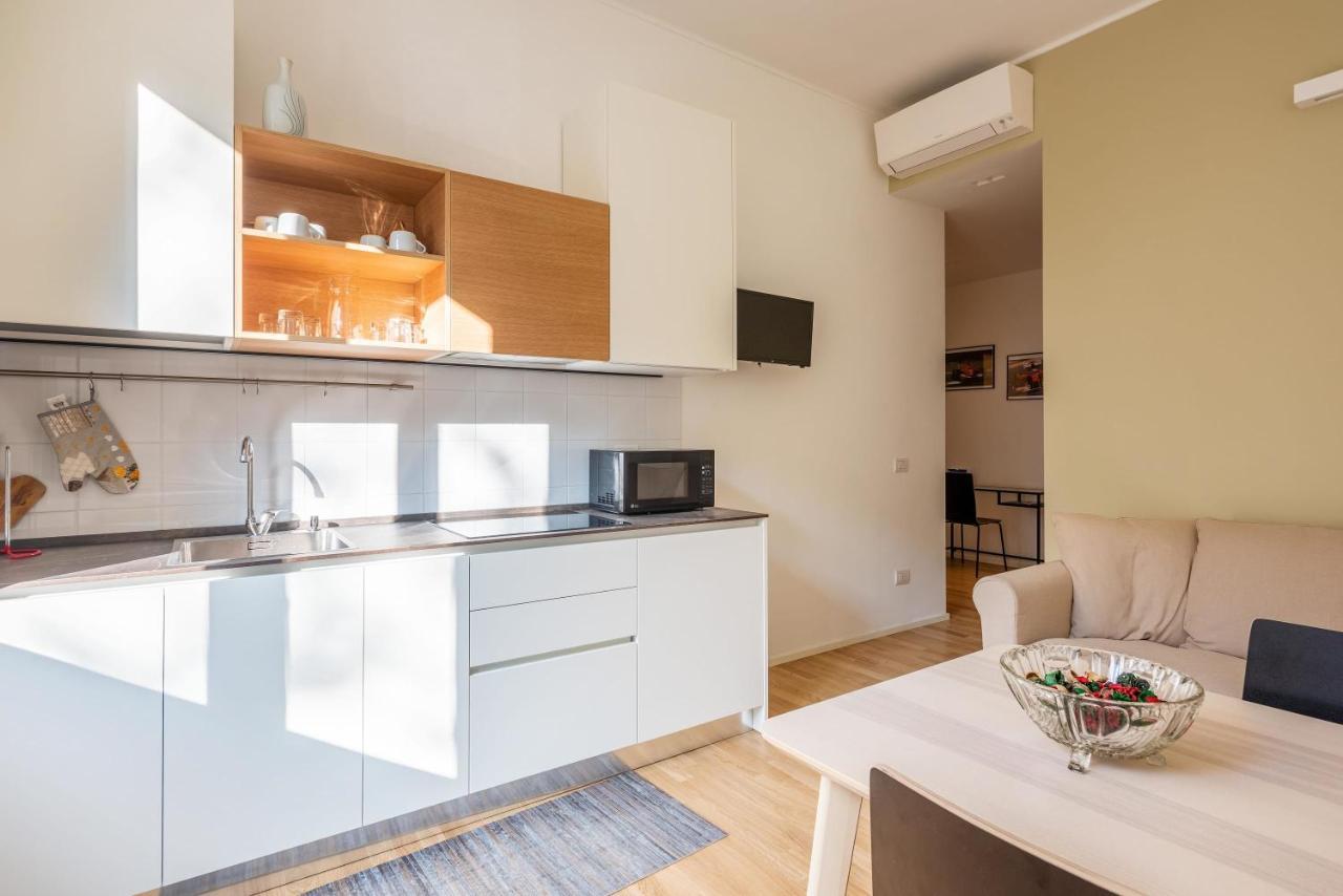 Spacious & Comfortable Apartment In Duomo By Easylife Milano Eksteriør billede