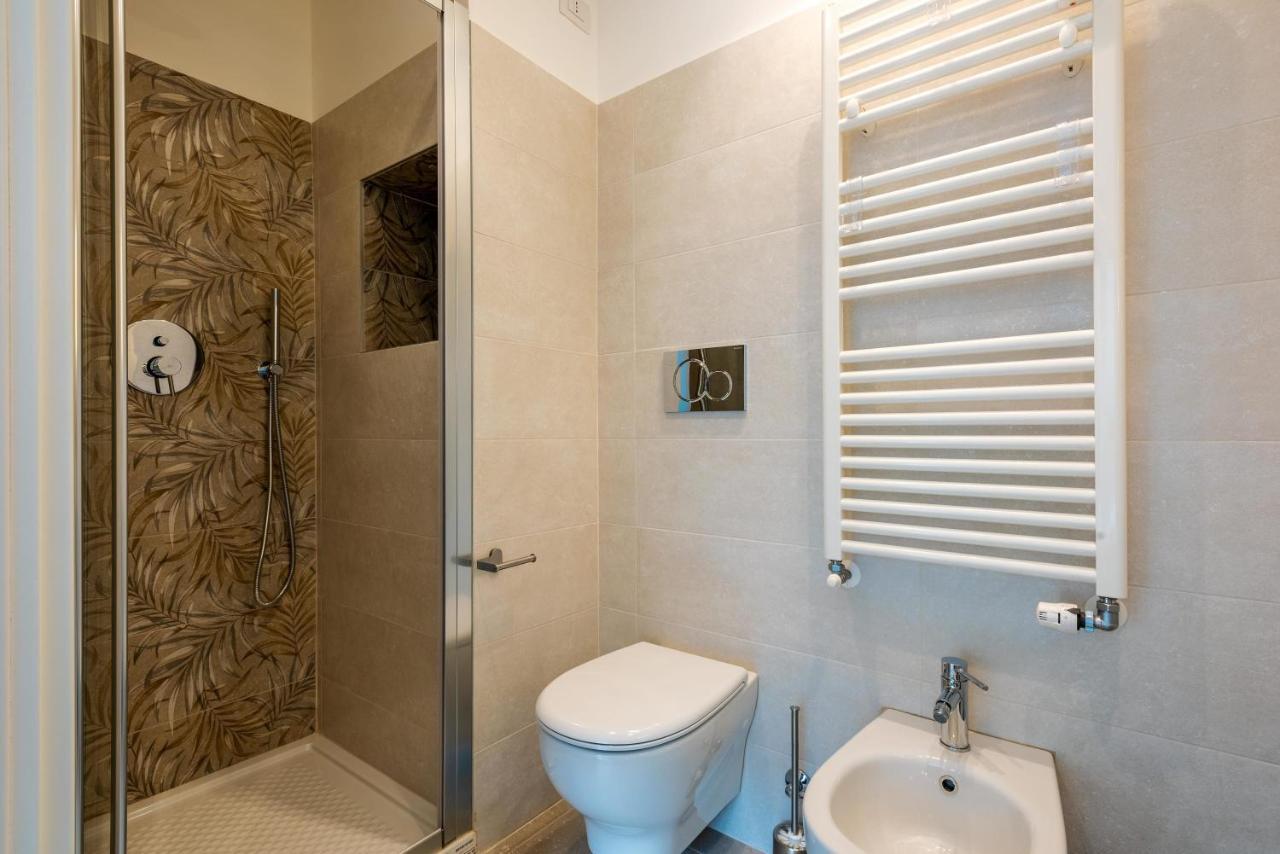 Spacious & Comfortable Apartment In Duomo By Easylife Milano Eksteriør billede